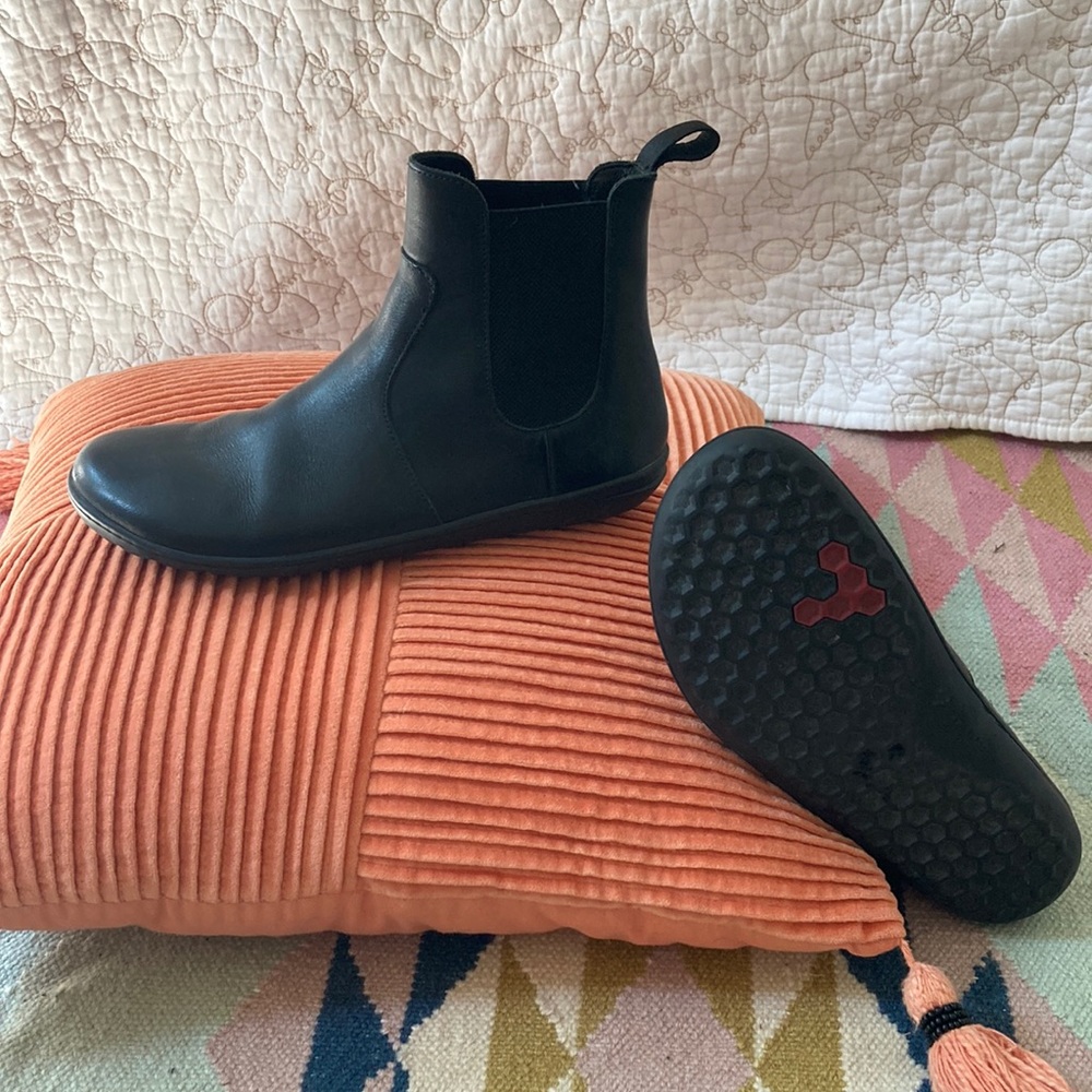 Vivobarefoot Fulham Chelsea Boots